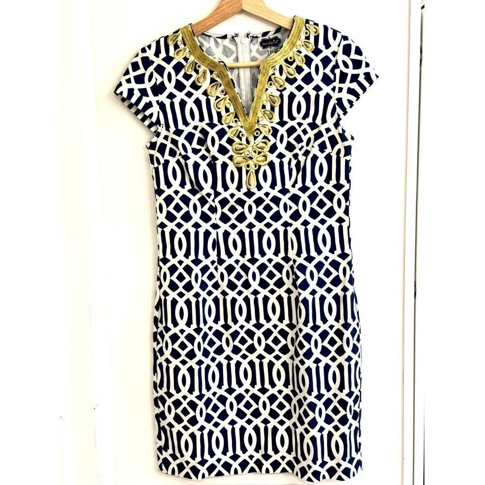 Gorgeous Mud Pie Short Sleeve Shift Dress w/ Gold Embellishment Sz XS EUC preppy